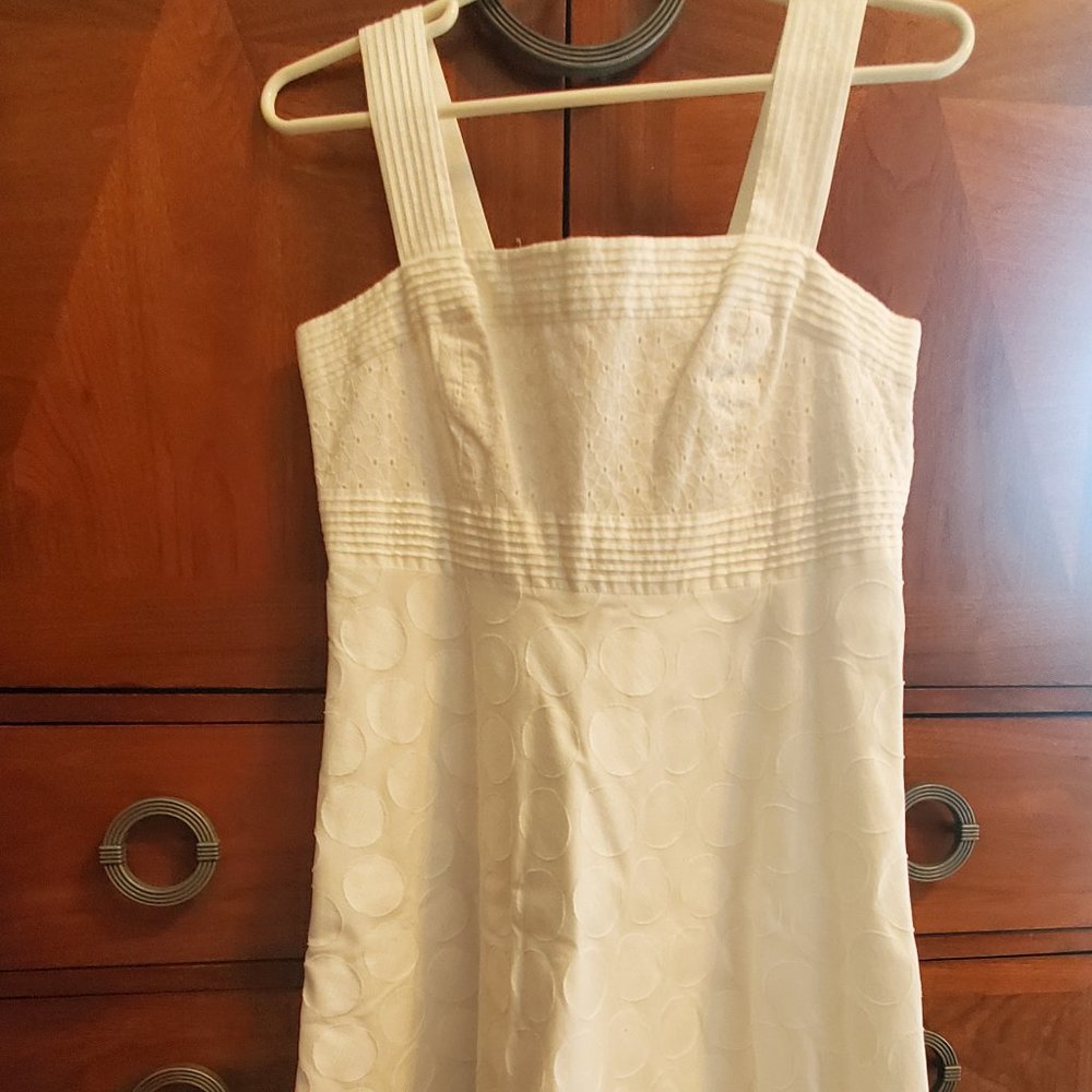 White Sleeveless Dress